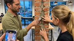 La frase del “ladrillo” de Steve Jobs y cómo usarla cuando todo se pone cuesta arriba